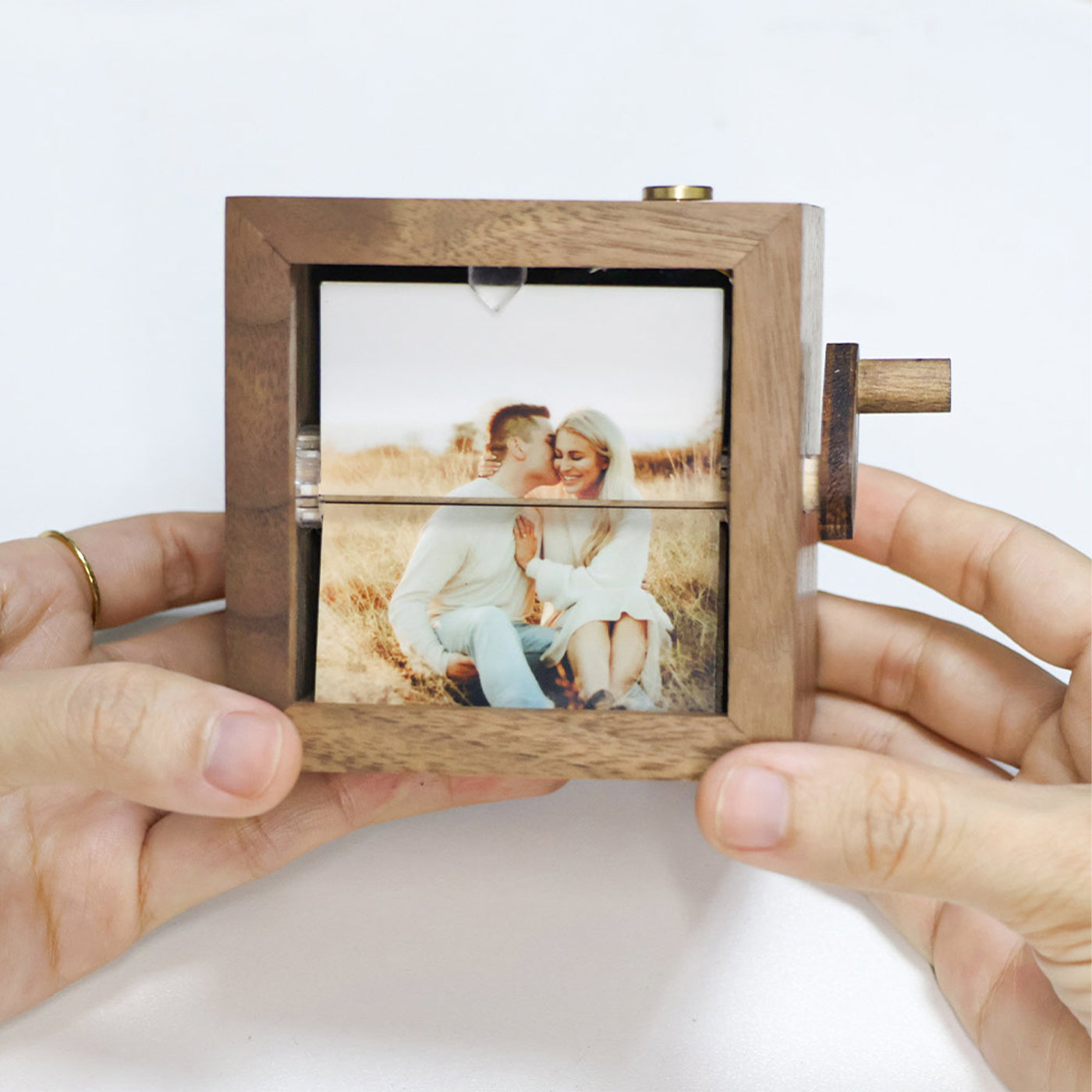 Flip Book Frame Animation Machine, Customizable Memory Album